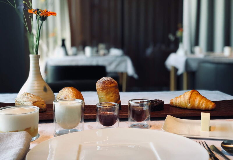 Gemütliches Frühstück im Hotel